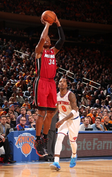 中国球员正 中国球员正