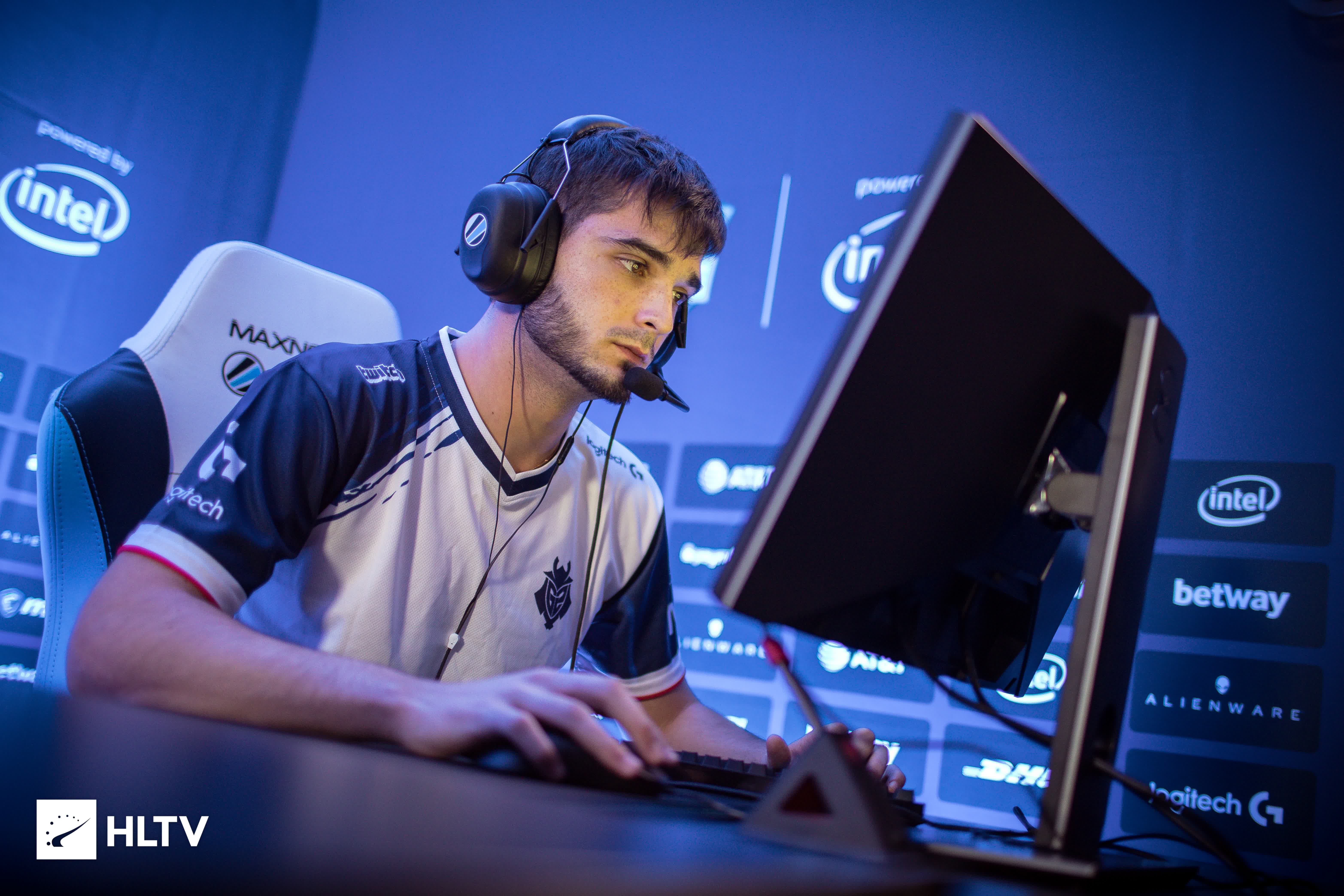 瓦泰克以其 瓦泰克以其